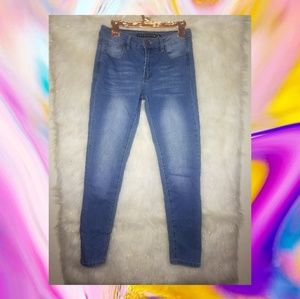 Tinseltown jeans
